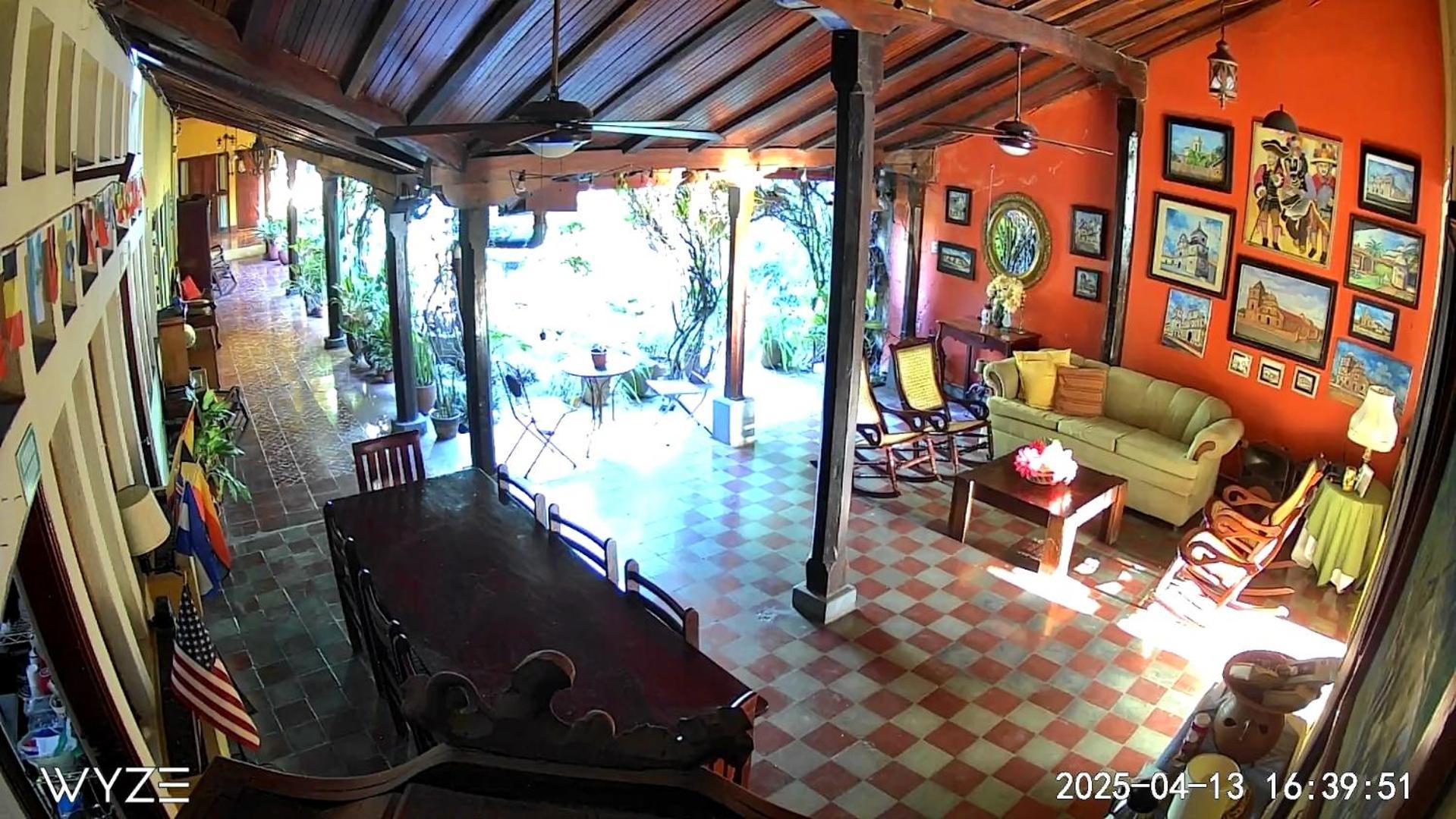 Hostal Fuente Castalia, B Y B เลออน ภายนอก รูปภาพ